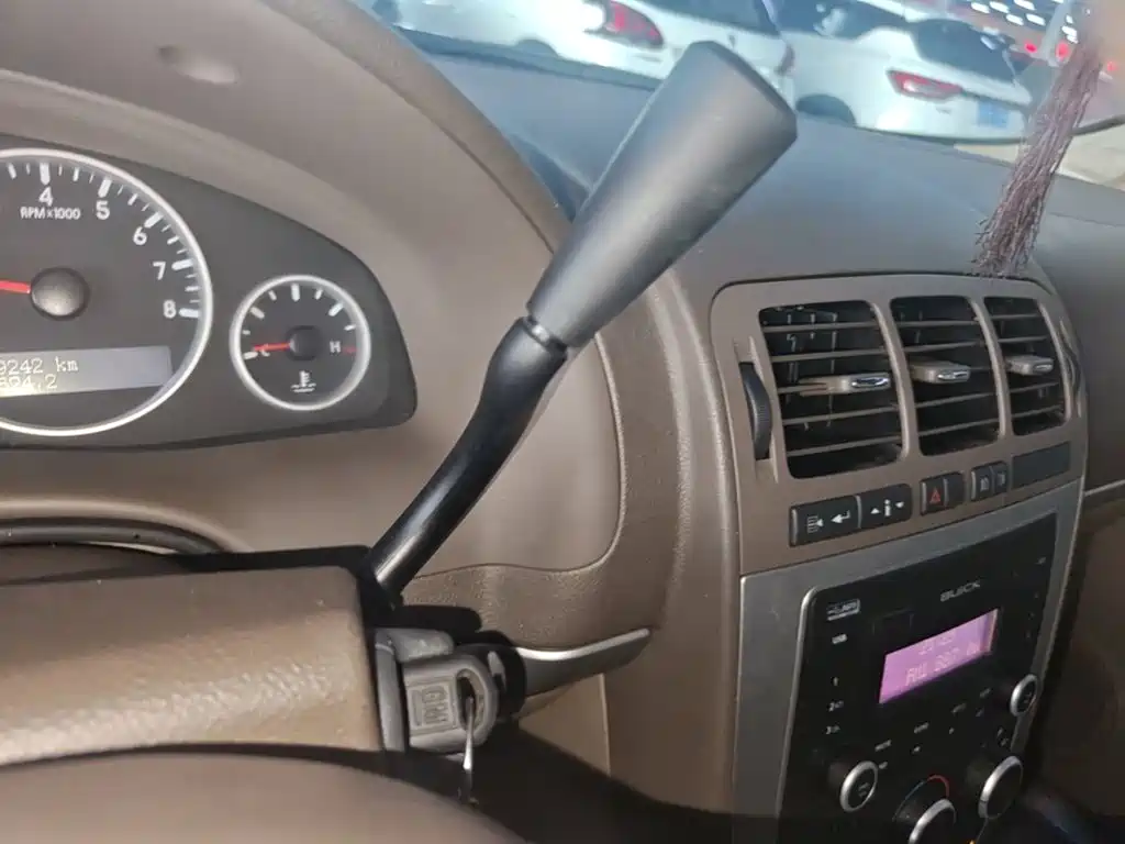 Buick GL8 — миниатюра 14