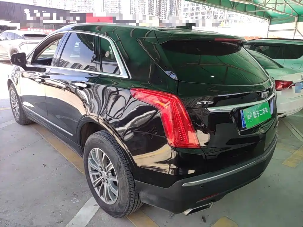 Cadillac XT5 — миниатюра 5