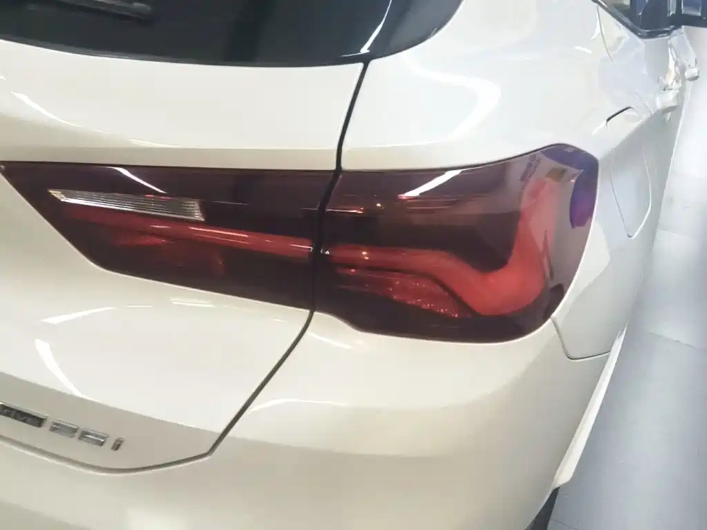 BMW X2 2021 sDrive25i M Sport