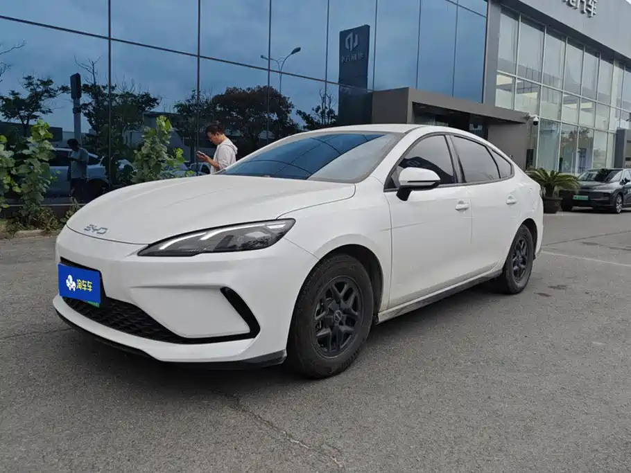 BYD Seal 05 DM-i