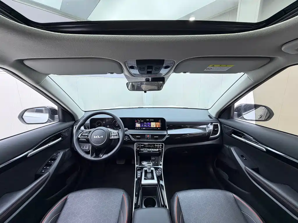 Kia Seltos — миниатюра 17