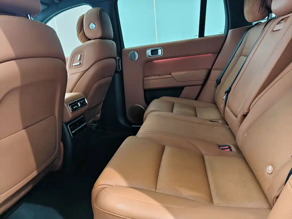 Li Auto Li L7 — миниатюра 8