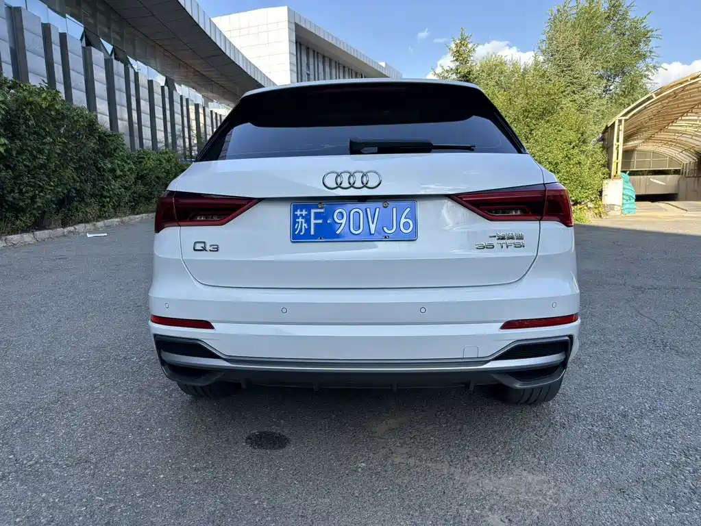 Audi Q3 — миниатюра 20