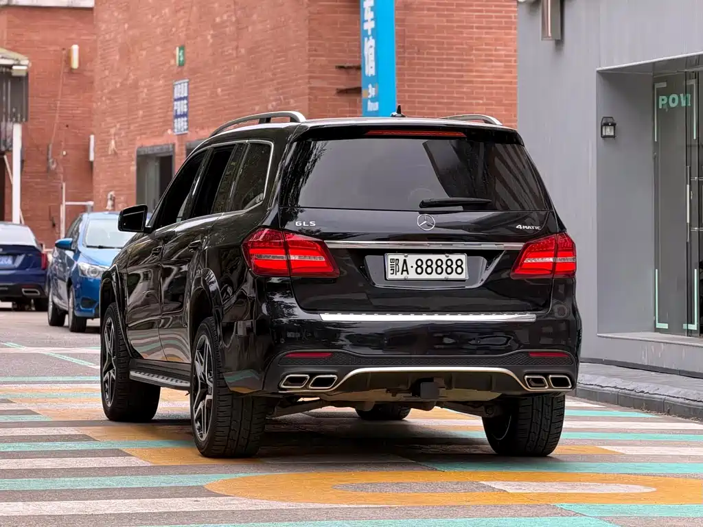 Mercedes-Benz GLS — миниатюра 4