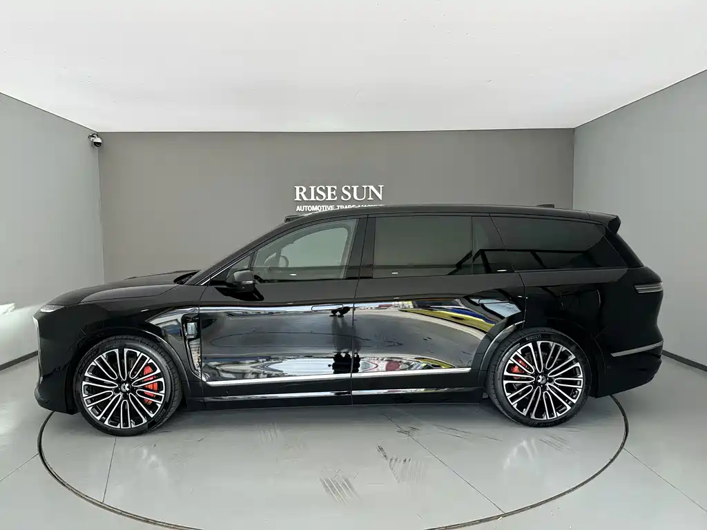 NIO ES8 — миниатюра 3