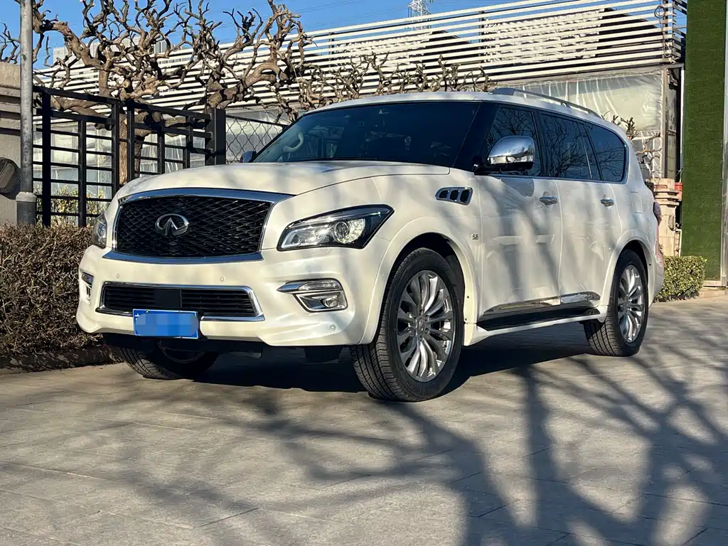 INFINITI QX80