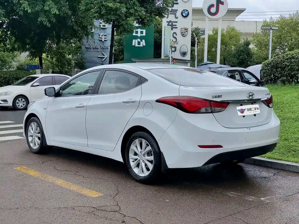 Hyundai Elantra Langdong — миниатюра 4