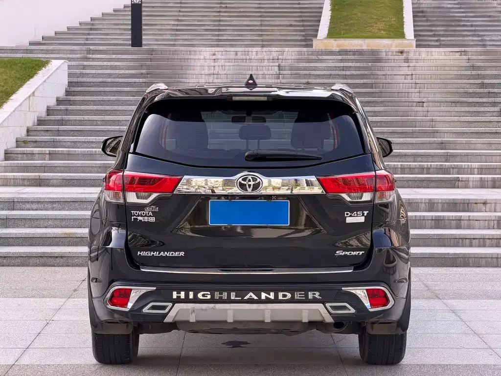 Toyota Highlander — миниатюра 5