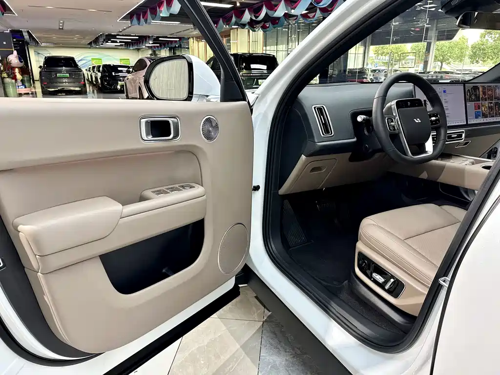Li Auto Li L7 — миниатюра 12