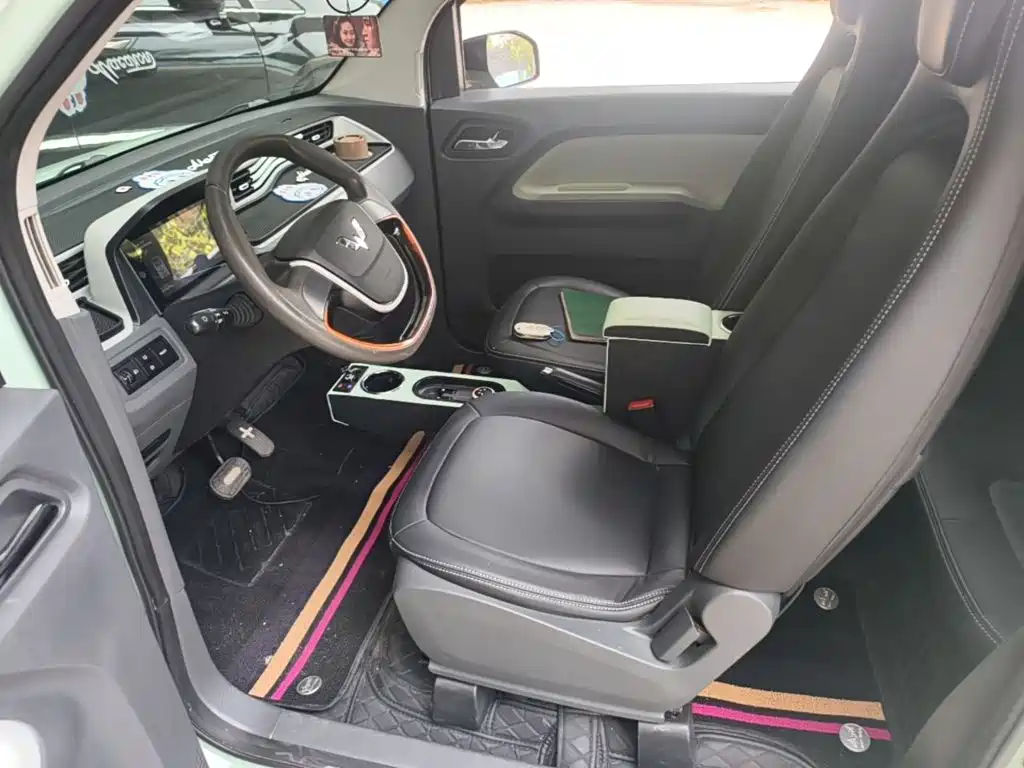 Wuling MINIEV — миниатюра 15