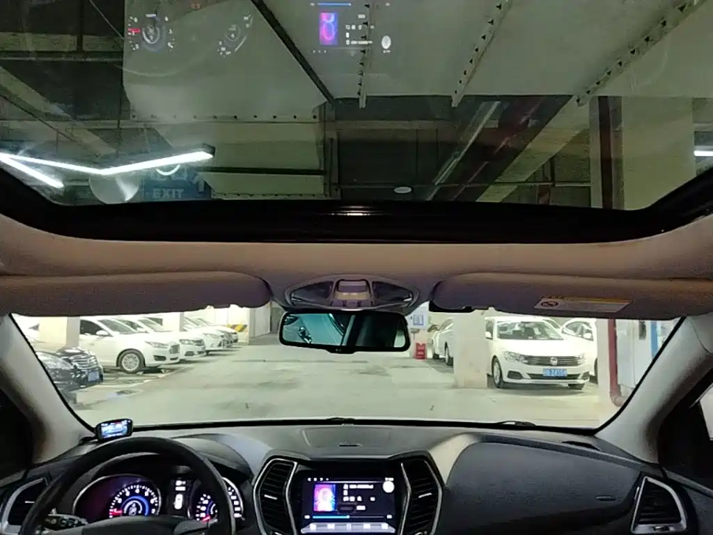 Hyundai Santa Fe — миниатюра 18