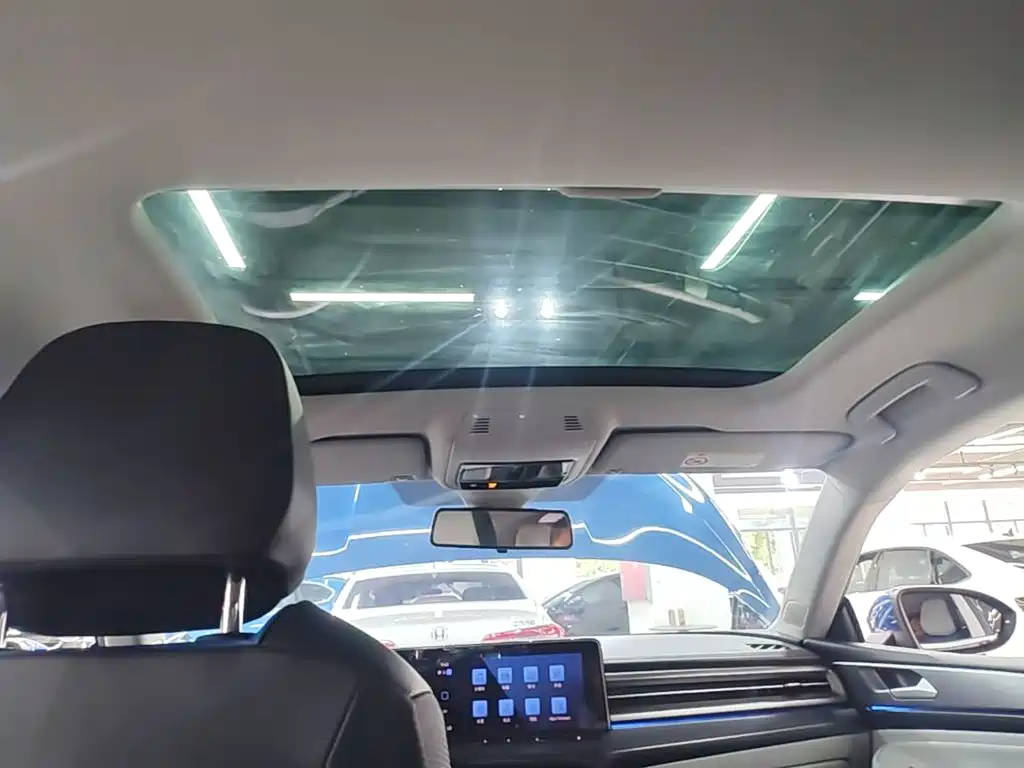 Volkswagen Lamando — миниатюра 18