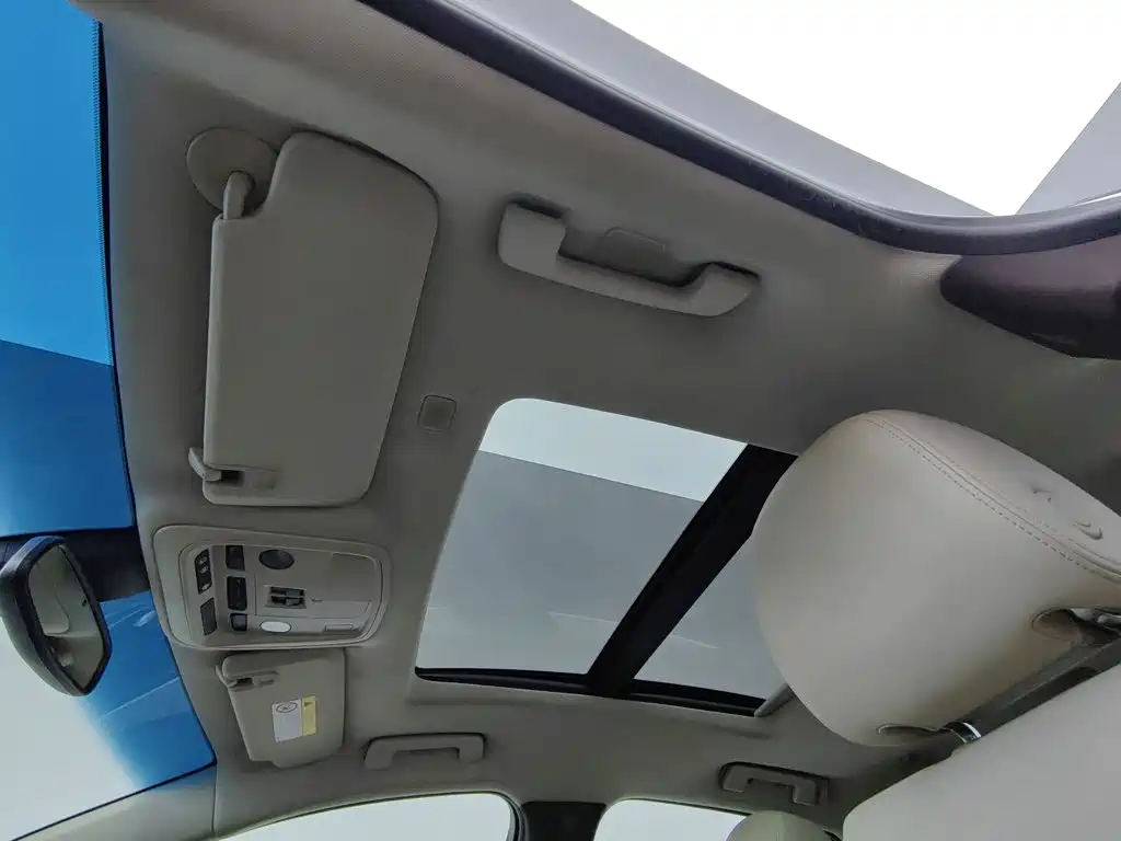 Cadillac XTS — миниатюра 14
