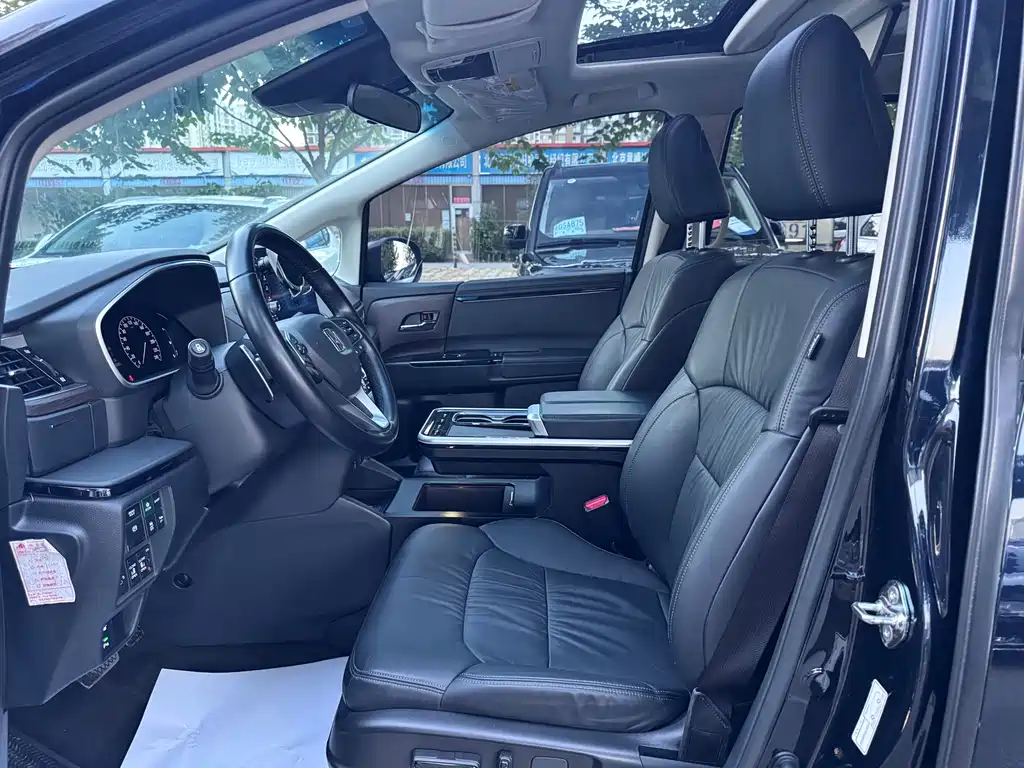 Honda Odyssey — миниатюра 5