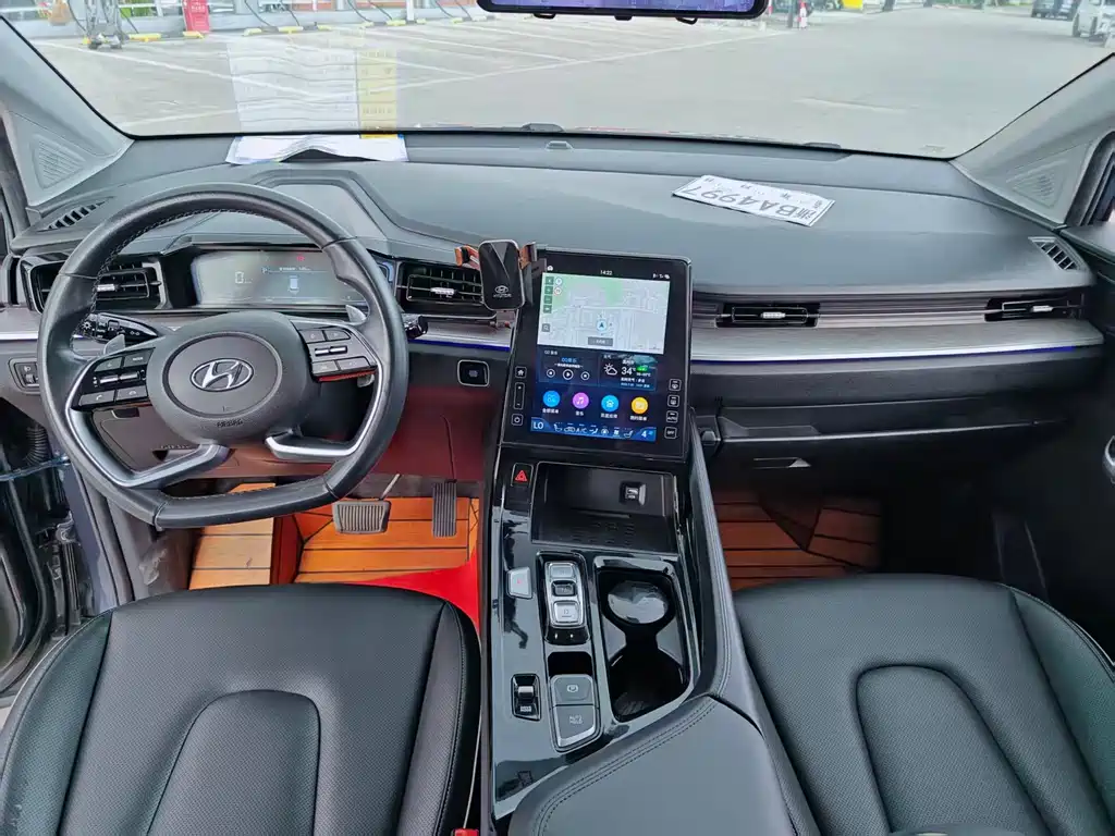 Hyundai Custo — миниатюра 10