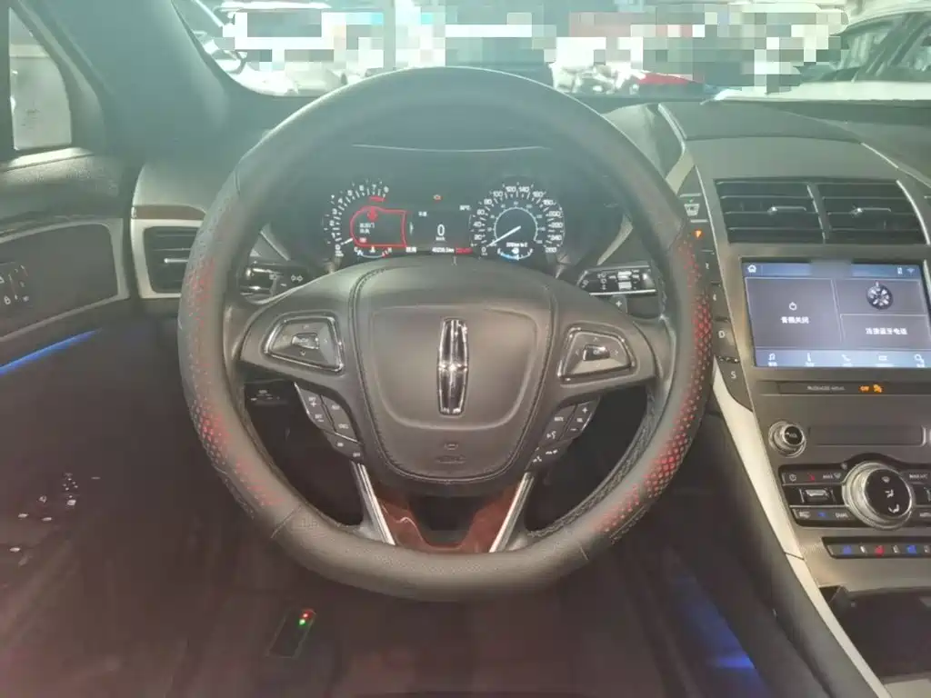 Lincoln MKZ — миниатюра 11