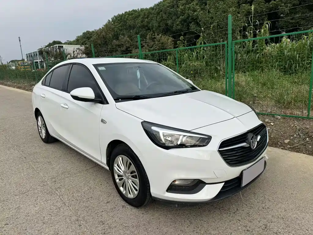 Buick Excelle — миниатюра 3