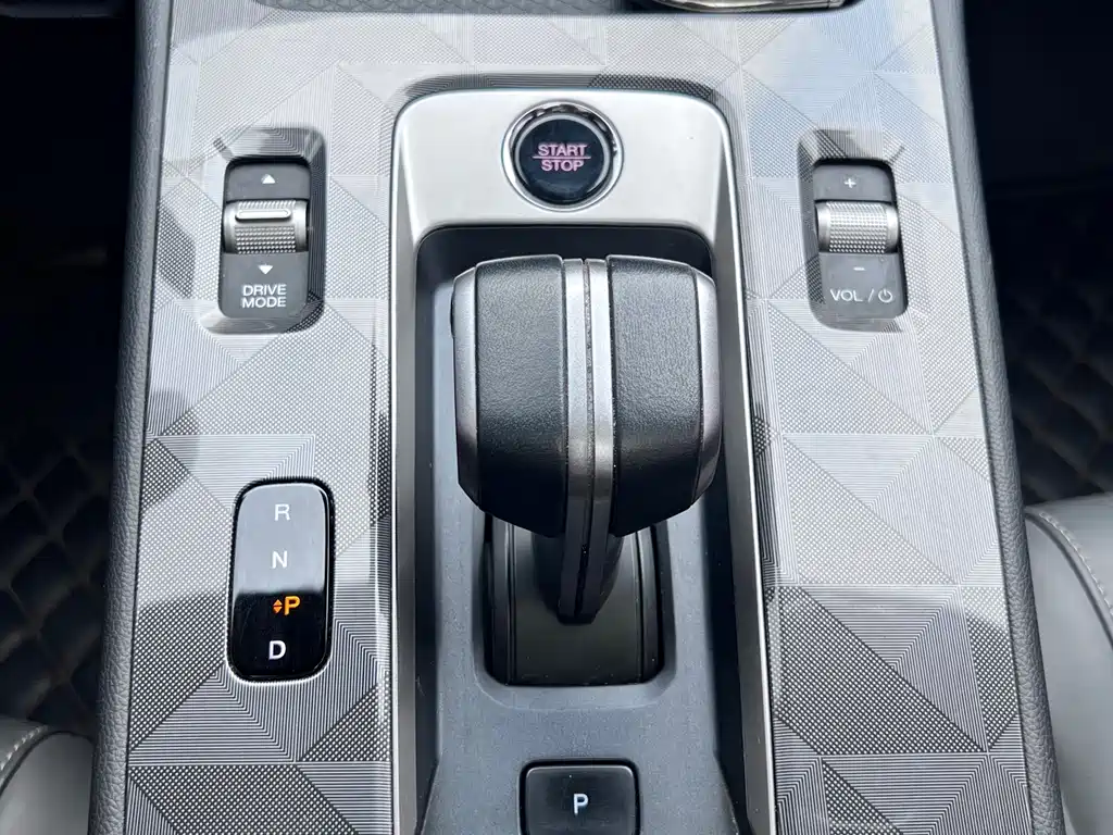 GAC Motor Shadow Leopard — миниатюра 17