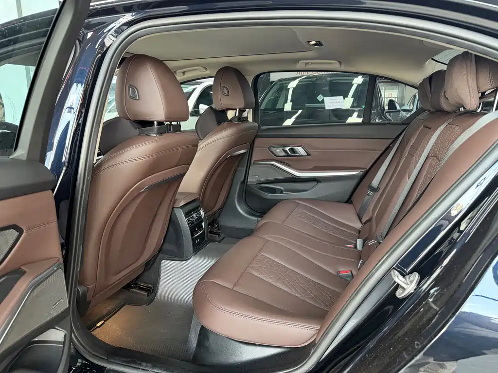 BMW 3 Series — миниатюра 6
