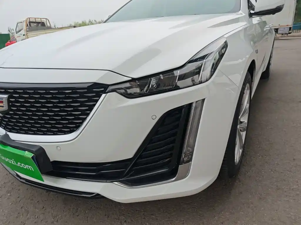 Cadillac CT5 — миниатюра 24