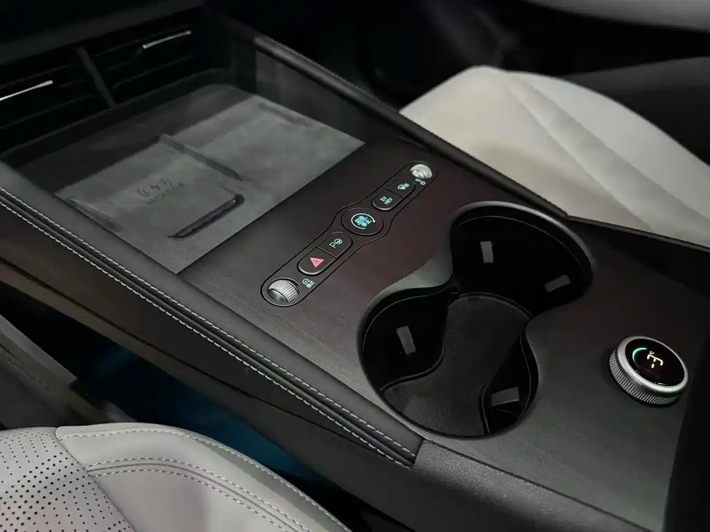 BYD Seal 06 DM-i Touring — миниатюра 7
