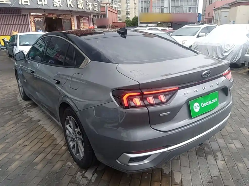 Ford Mondeo — миниатюра 5