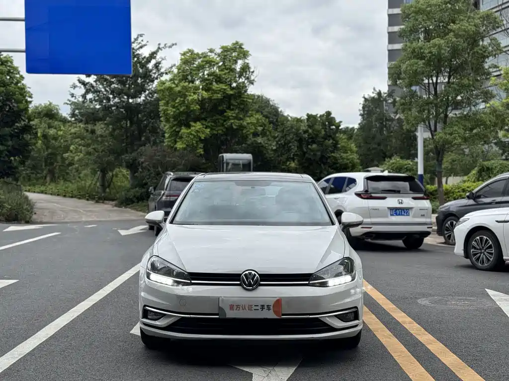 Volkswagen Golf — миниатюра 2