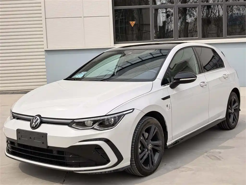 Volkswagen Golf 2022