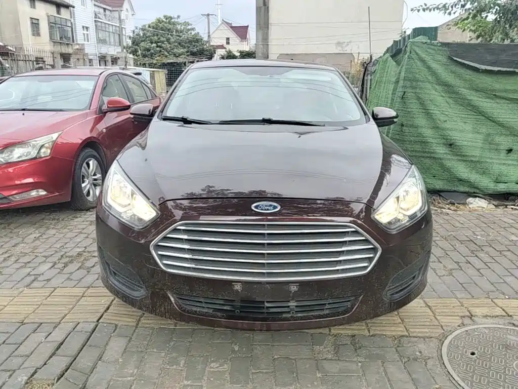 Ford Escort — миниатюра 3