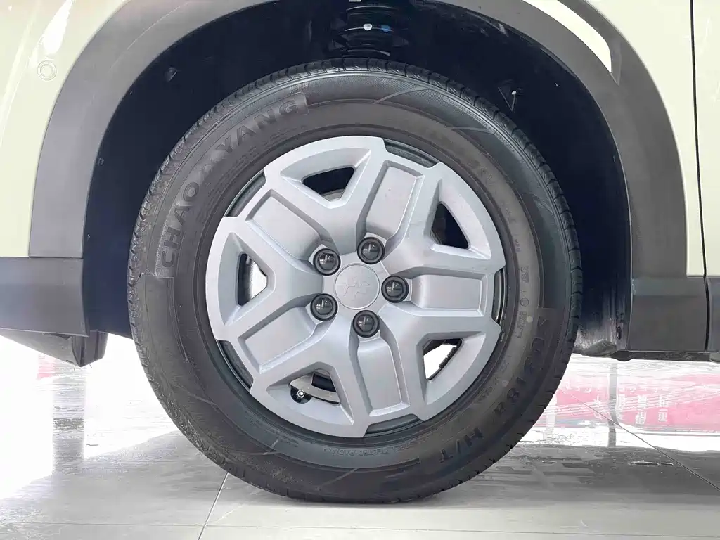 BYD Yuan UP — миниатюра 14