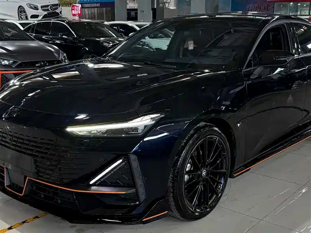 Changan UNI-V 2022