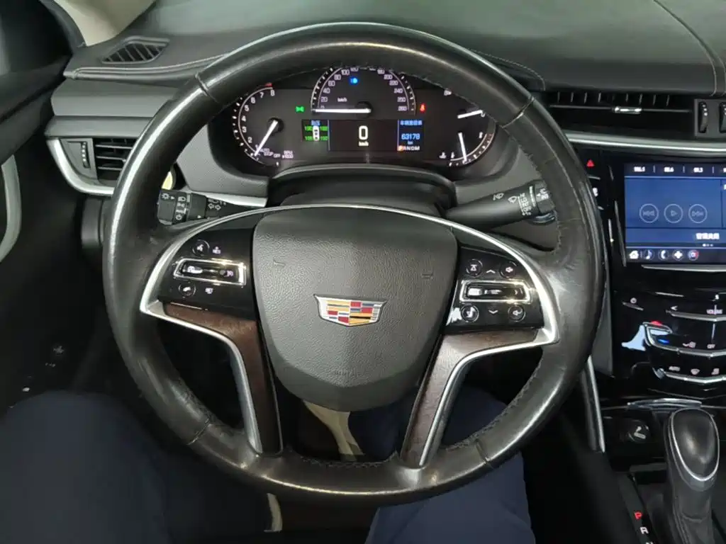 Cadillac XTS — миниатюра 11