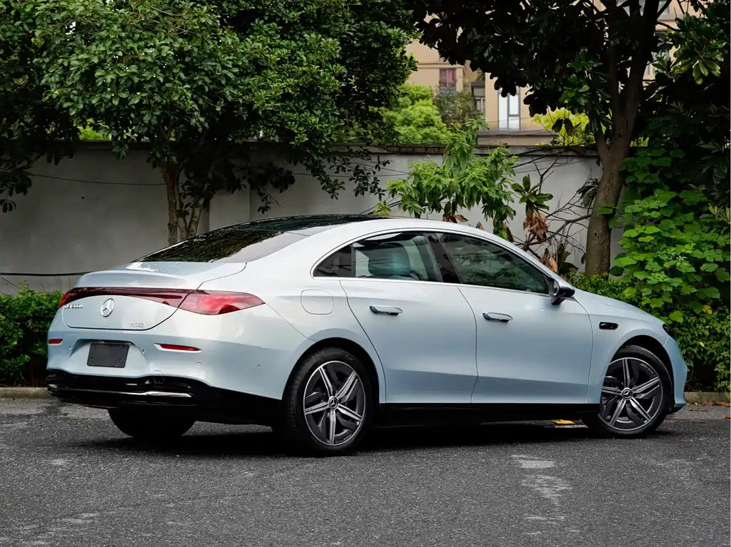 Mercedes-Benz Бенц-Кла Новая энергия — миниатюра 4