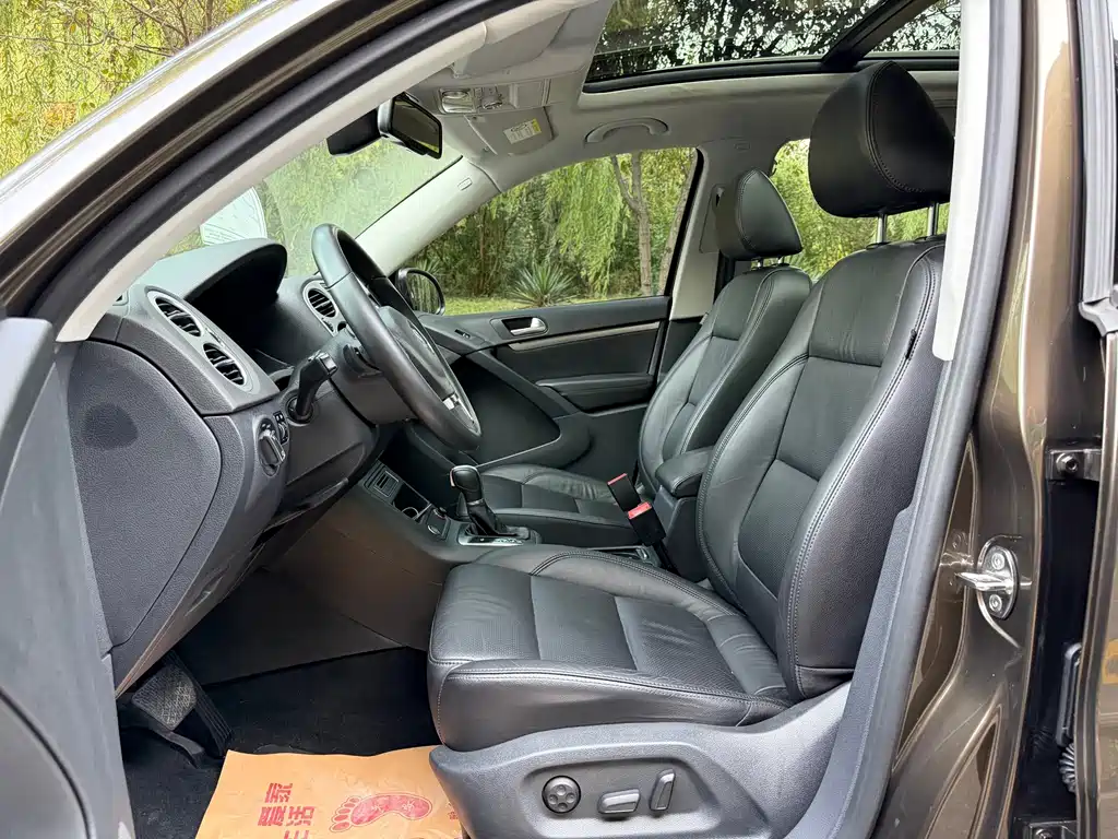 Volkswagen Tiguan — миниатюра 5