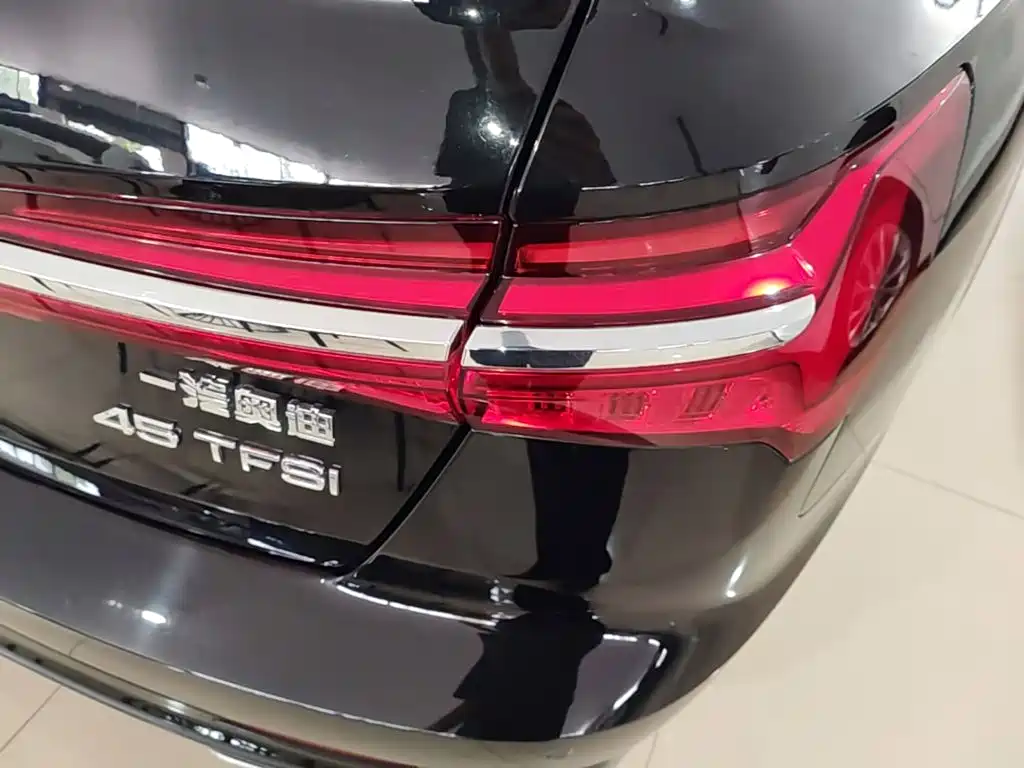 Audi A6L — миниатюра 8