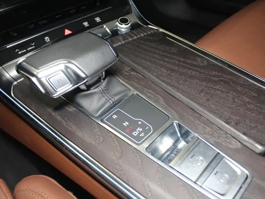 Audi A6L — миниатюра 13