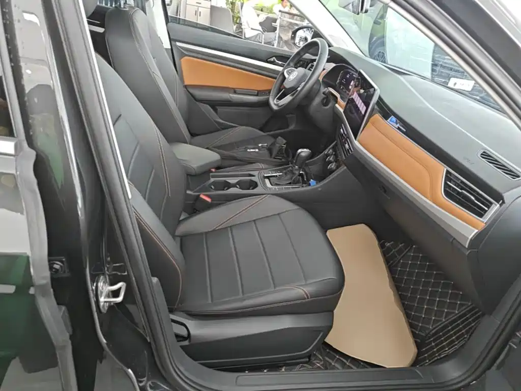 Volkswagen Bora — миниатюра 25