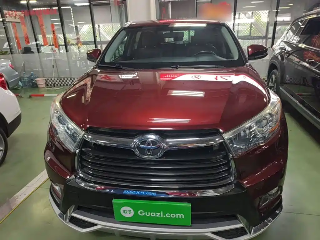 Toyota Highlander — миниатюра 3