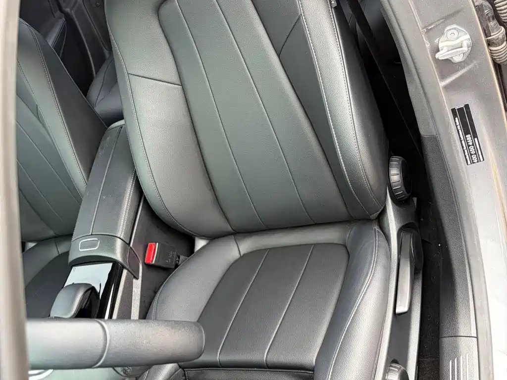 Mercedes-Benz A-Class — миниатюра 7