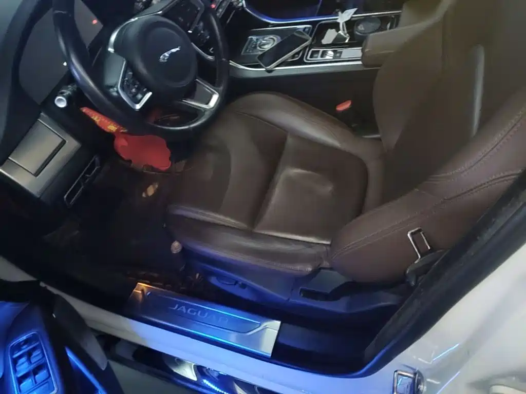 Jaguar XFL — миниатюра 15