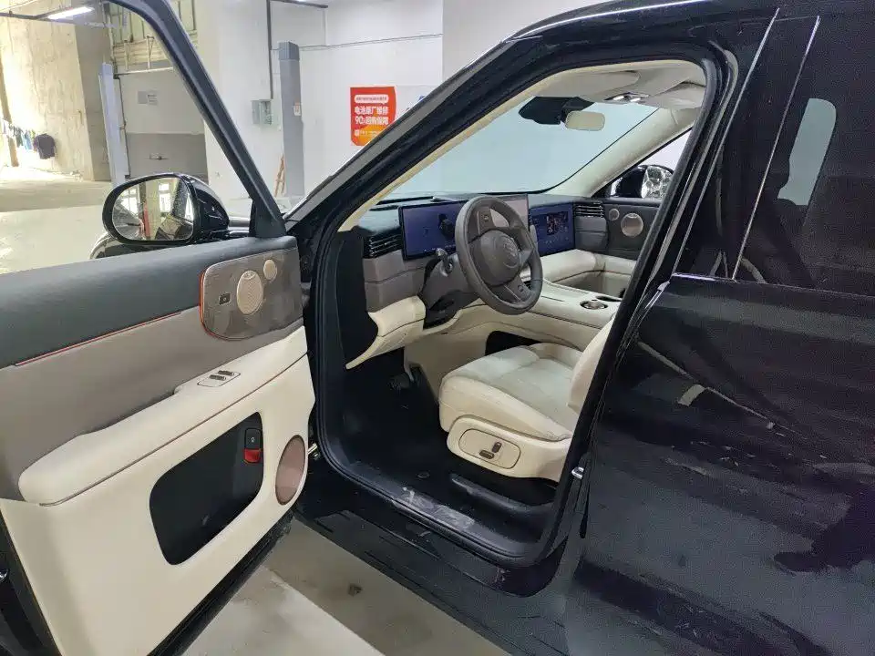 IM Motors LS8 2026 52 Max+ Flagship мест