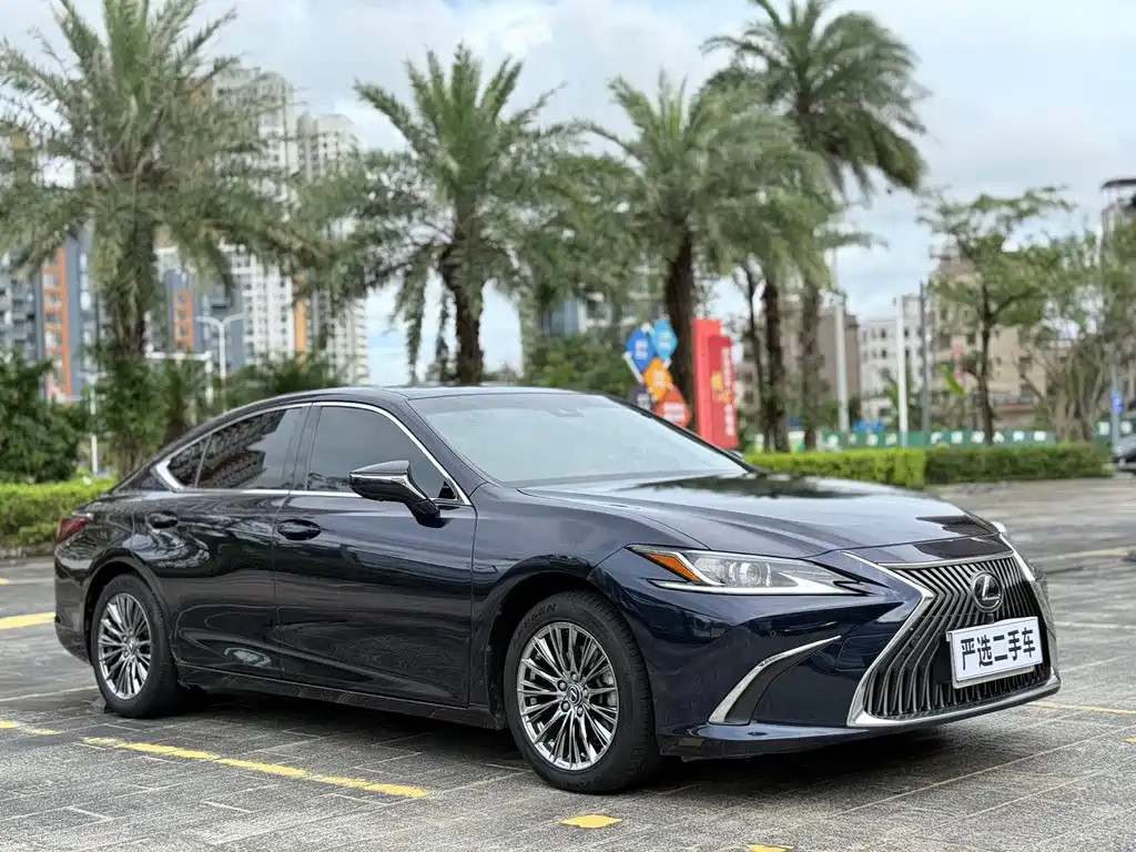 Lexus ES — миниатюра 3