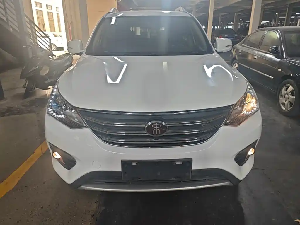 BYD Song — миниатюра 3