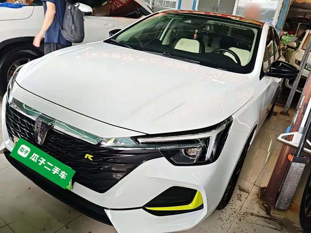 Roewe i6 MAX New Energy — миниатюра 2