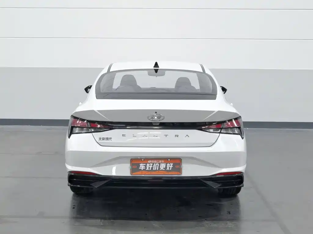 Hyundai Elantra — миниатюра 4