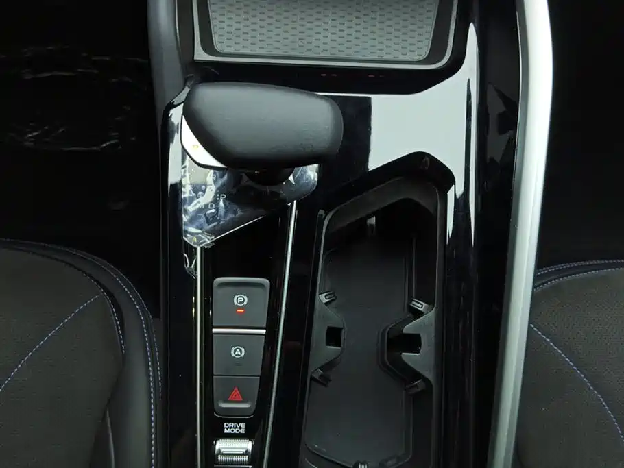 Geely Xingrui — миниатюра 16