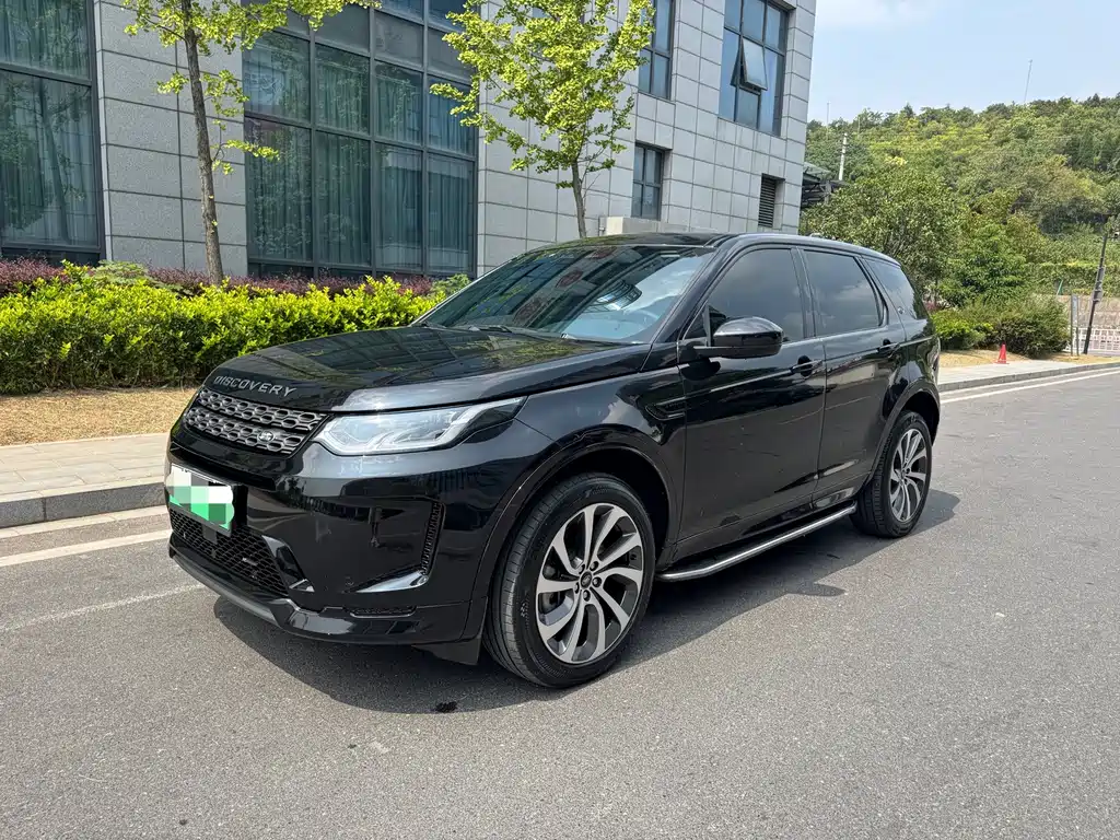 Land Rover Discovery Sport Hybrid
