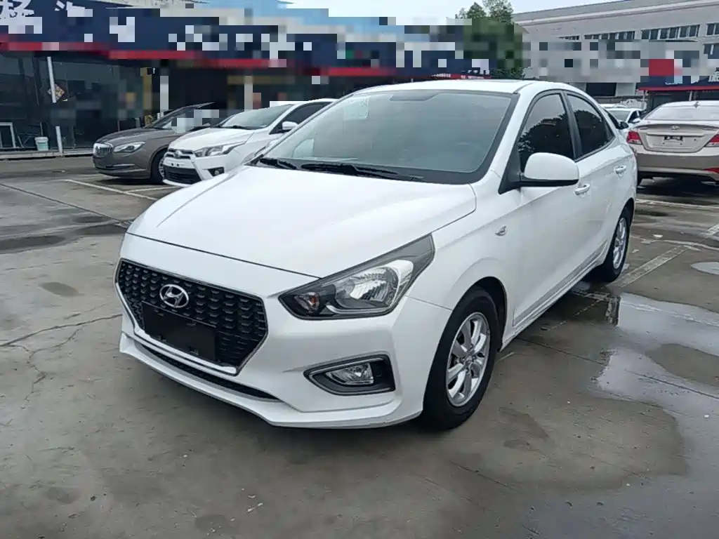 Hyundai Verna