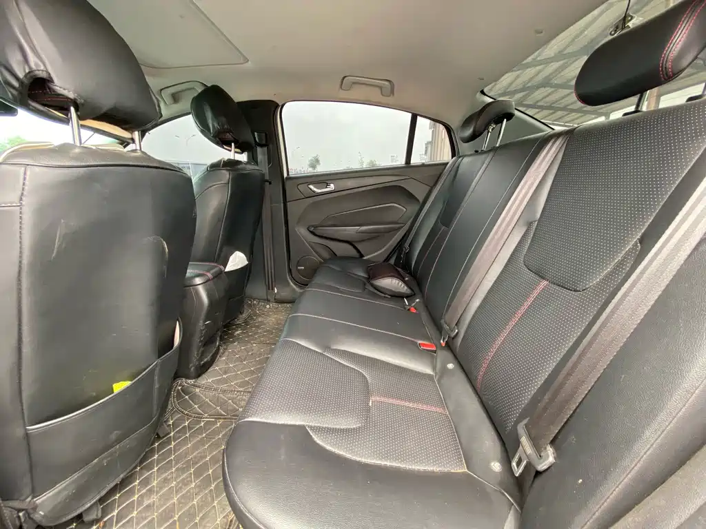 Chery Arrizo 5 — миниатюра 8