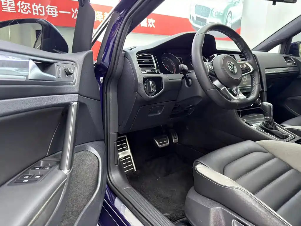 Volkswagen Golf — миниатюра 4